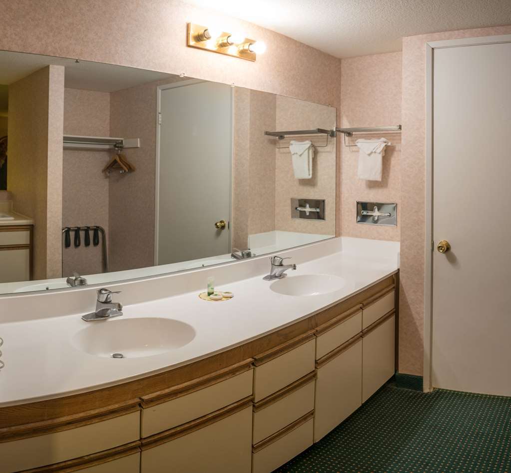 San Bernardino Inn & Suites Værelse billede