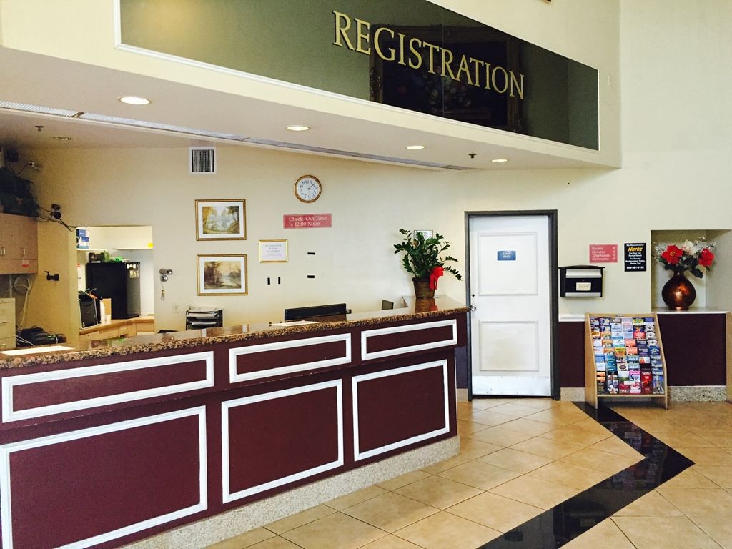 San Bernardino Inn & Suites Interiør billede